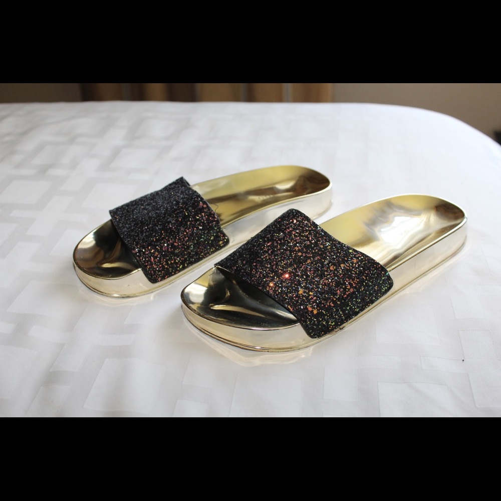 Bamboo shiny slides (black)